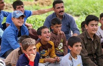 حضور کاروان پیک امید در معمولان لرستان