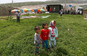 حضور کاروان پیک امید در معمولان لرستان