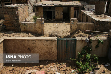 معمولان؛ یک‌ماه پس از سیل