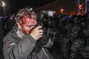 تصاویری از حضور خبرنگاران در خطرناک‌ترین ثانیه‌های جهان