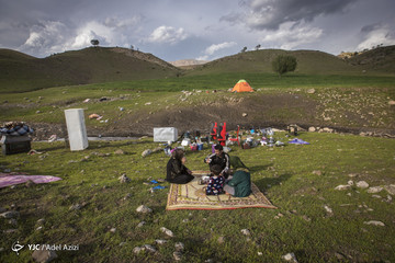 سیل‌زدگان لرستانی در پناه طبیعت