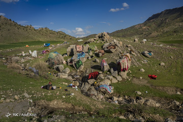 سیل‌زدگان لرستانی در پناه طبیعت