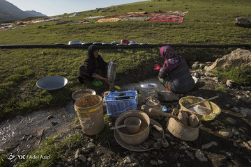 سیل‌زدگان لرستانی در پناه طبیعت