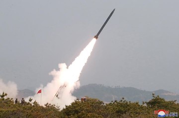 کره شمالی امروز یک موشک جدید آزمایش کرد