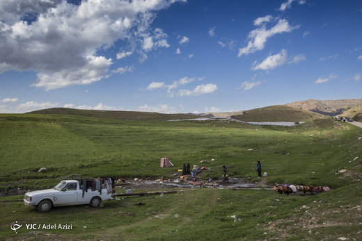 سیل‌زدگان لرستانی در پناه طبیعت
