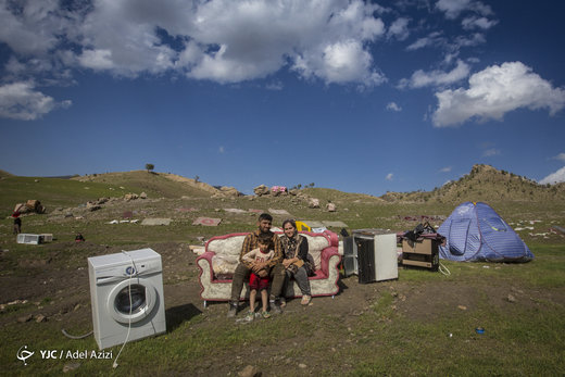 سیل‌زدگان لرستانی در پناه طبیعت