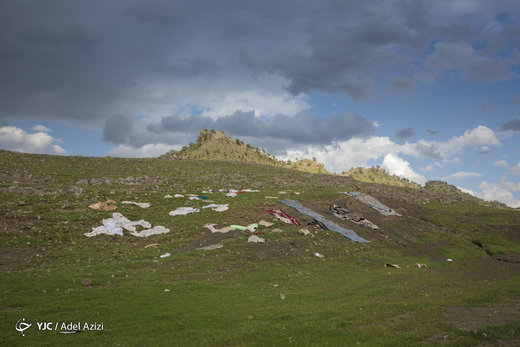 سیل‌زدگان لرستانی در پناه طبیعت