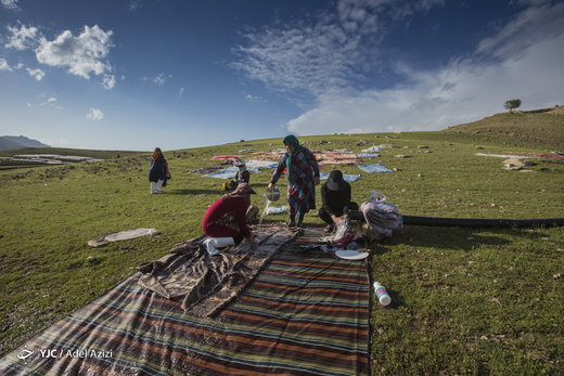 سیل‌زدگان لرستانی در پناه طبیعت