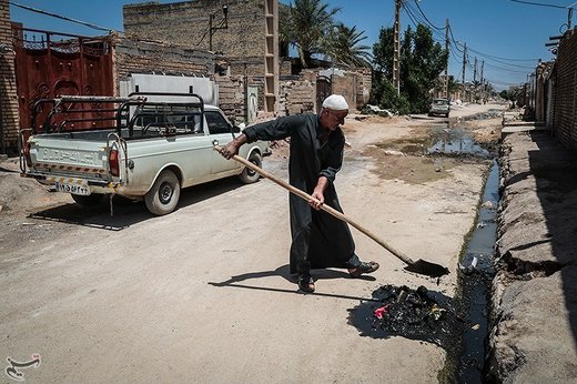 پس زدگی فاضلاب در محله عین دو اهواز