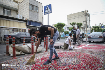 سفره‎ افطار برای رهگذران در بلوار ابوذر خیابان پیروزی تهران