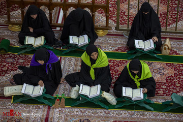 مراسم جزءخوانی قرآن کریم در حرم حضرت عباس علیه‌السلام