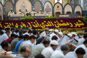 مراسم جزءخوانی قرآن کریم در حرم حضرت عباس علیه‌السلام