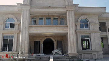 تخریب یک ویلای غیرمجاز با بنایی بالغ بر ۱۳۰۰ متر در رشت