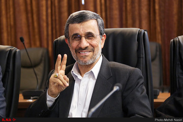 پیام احمدی‌نژاد برای قهرمان ان‌بی‌ای: اگر رییس جمهور بودم شما را به ایران دعوت می‌کردم
