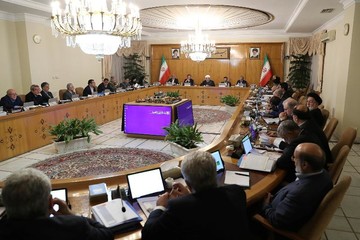 روحانی: نقش نظام مالیاتی در جریان سالم اقتصادی کشور با اهمیت است