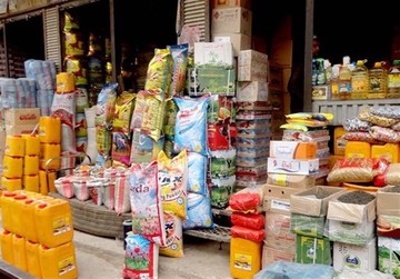 روزنامه جوان: دولت توانست قیمت مرغ، شکر، خرما، برنج و اقلام غذایی را کاهش دهد