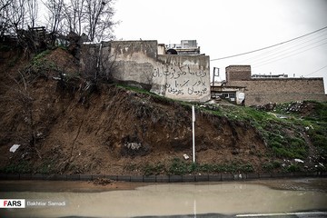 حاشیه‌ها و نواحی منفصل شهری سنندج