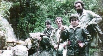 عکس زیرخاکی از شجریان و همایون در دربند