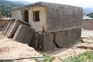 رانش زمین در روستای «قلعه‌‌ قافه‌ بالا» گلستان