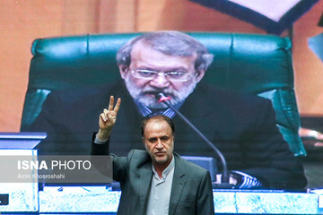انتقاد حاج‌بابایی از عملکرد دولت در افزایش حقوق/ مطهری تایید کرد