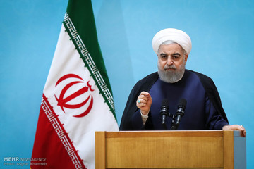 روحانی: بزرگ‌ترین قدرت برای دفاع از نظام، مردم ایران هستند