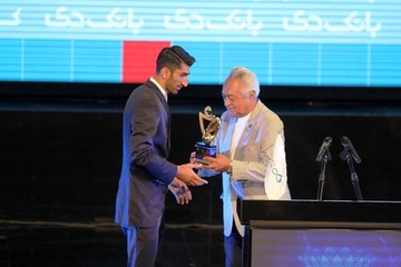 دستکش طلایی لیگ برتر به بیرانوند رسید
