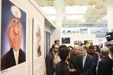 بازدید وزیر ارشاد از نمایشگاه بین‌المللی قرآن