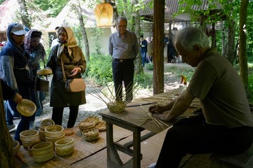 نخستین قطار گردشگری (ریل گردی) در گیلان