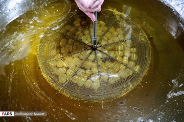 طبخ زولبیا و بامیه در زنجان