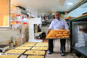 طبخ زولبیا و بامیه در زنجان