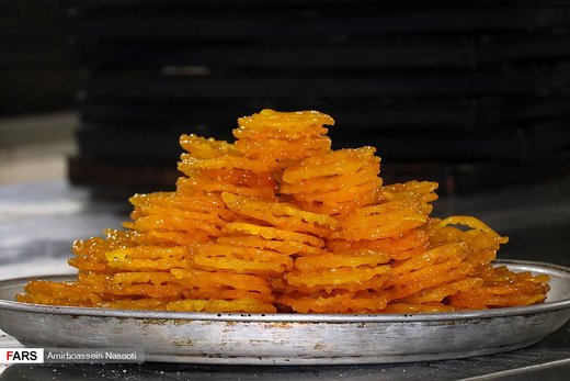 طبخ زولبیا و بامیه در زنجان