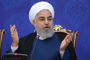 دیدار صمیمی رئیس‌جمهور با جمعی از اصحاب فرهنگ و هنر