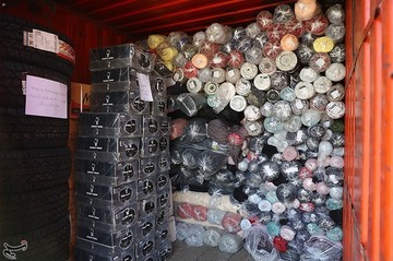 نمایشگاه کشفیات چند ده میلیاردی قاچاق کالا در پلیس آگاهی تهران بزرگ