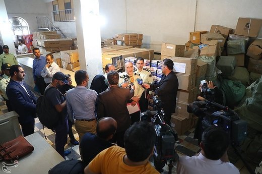 نمایشگاه کشفیات چند ده میلیاردی قاچاق کالا در پلیس آگاهی تهران بزرگ