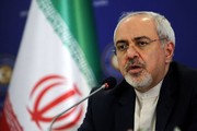 ظریف: مشکوک بودن برای توصیف هم‌زمانی حملات گزارش شده با سفر آبه کفایت نمی‌کند