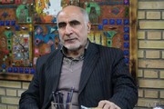 درخواست کریمی اصفهانی برای محاکمه علنی احمدی نژاد/ ضرر او برای نظام بیشتر از ضرر بنی صدر است