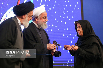 دوازدهمین کنگره ملی تجلیل از ایثارگران با حضور رئیس‌جمهور
