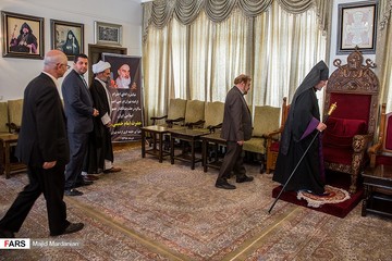 نشست سالگرد امام خمینی (ره) از سوی شورای خلیفه‌گری ارامنه