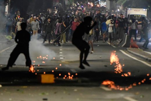 درگیری معترضان با پلیس پس از انتخابات ریاست جمهوری در شهر جاکارتا اندونزی 