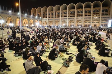 مراسم احیای شب نوزدهم ماه رمضان در مصلی تهران