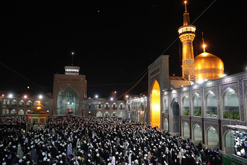 مراسم احیای شب نوزدهم ماه رمضان در حرم رضوی(ع)