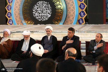 مراسم احیای شب نوزدهم ماه رمضان در حرم مطهر امام خمینی(ره)