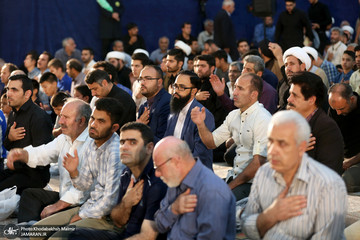 مراسم احیای شب نوزدهم ماه رمضان در حرم مطهر امام خمینی(ره)