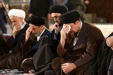 مراسم احیای شب نوزدهم ماه رمضان در حرم مطهر امام خمینی(ره)