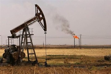 گزارش رویترز: چین از ایران نفت بیشتری وارد کرد گزارش رویترز: چین از ایران نفت بیشتری وارد کرد