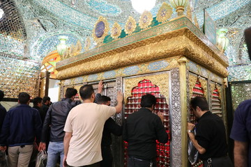 مراسم احیای شب بیست و یکم ماه رمضان در  آستان مقدس امامزاده سید ابراهیم(ع) زنجان