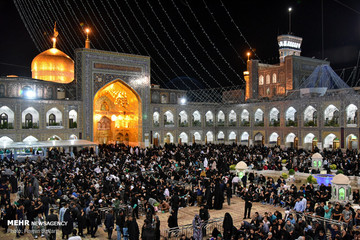 مراسم احیای شب بیست و یکم ماه رمضان در حرم مطهر امام رضا (ع)