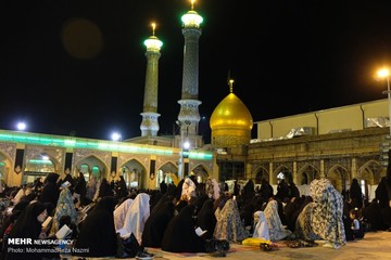 مراسم احیای شب بیست و یکم ماه رمضان در حرم عبدالعظیم حسنی(ع)