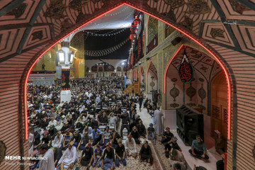 مراسم احیای شب بیست ویکم ماه مبارک رمضان در حرم امام علی(ع)