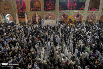 مراسم احیای شب بیست ویکم ماه مبارک رمضان در حرم امام علی(ع)